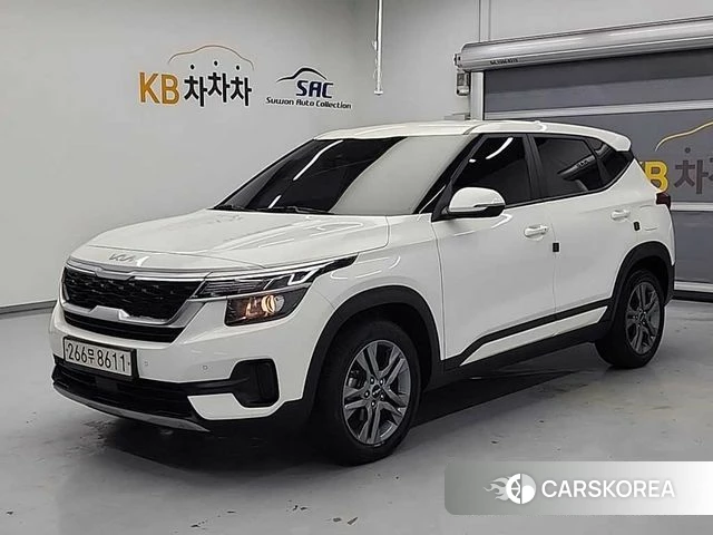 Kia Seltos 2022 Белый из Кореи
