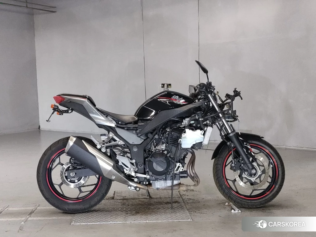 Проданный Kawasaki NINJA 250 2013 из Японии, фото 2