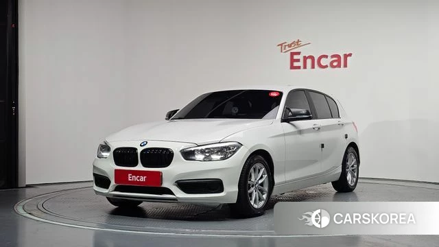 BMW 1 Series (F20) 2018 Белый из Кореи