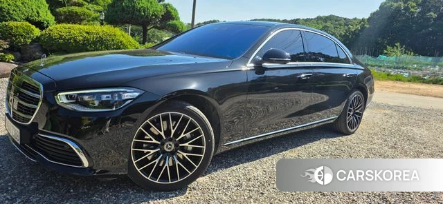 Mercedes-Benz S-Class W223 2023 Черный из Кореи