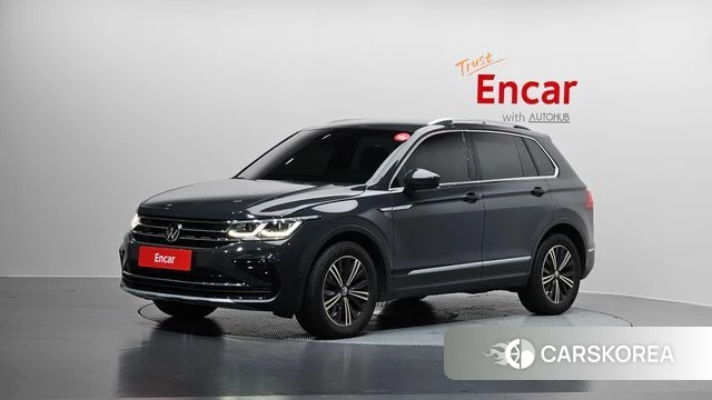 Volkswagen Tiguan second Generation 2023 Серый из Кореи