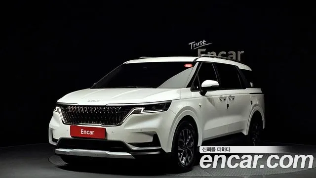 Kia Carnival 4th generation 2023 Белый из Кореи