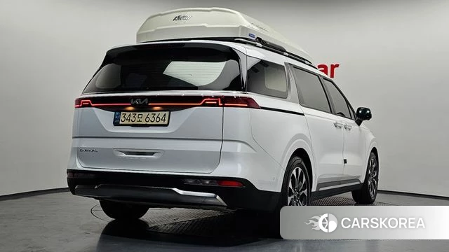 Kia Carnival 4th generation 2022 Белый из Кореи