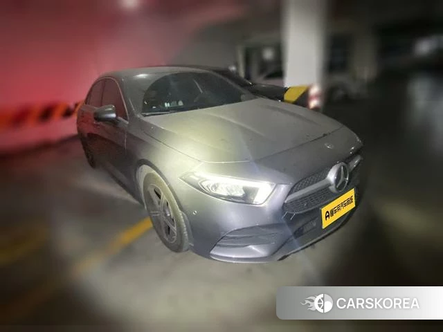 Mercedes-Benz Class A 2023 Темно-серый из Китая