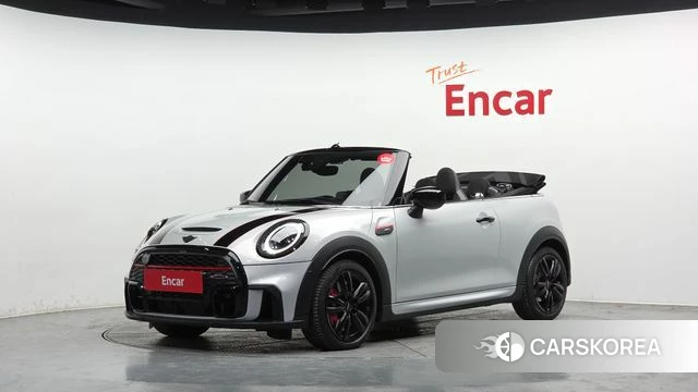 Mini Cooper S Convertible 2021 Белый из Кореи