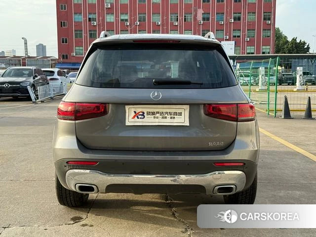 Mercedes-Benz GLB 2021 Серебристо-серый из Китая