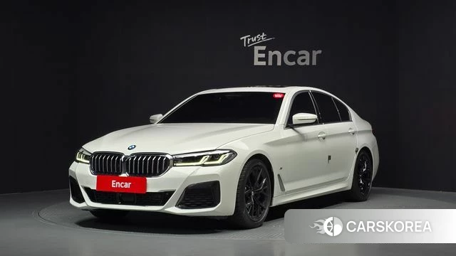 BMW 5 Series (G30) 2022 Белый из Кореи