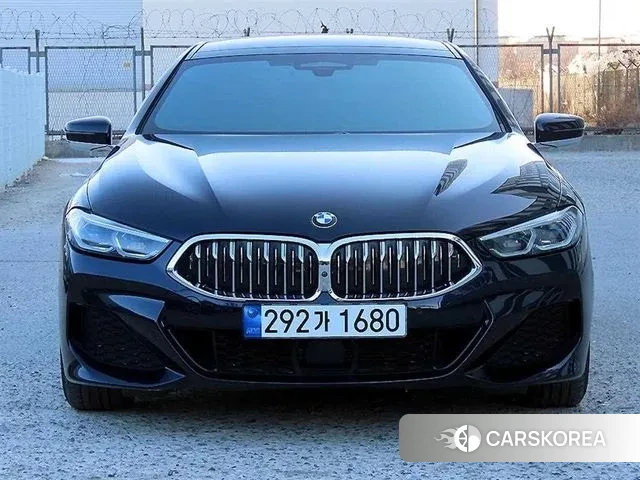BMW 8 Series (G15) 2021 Черный из Кореи