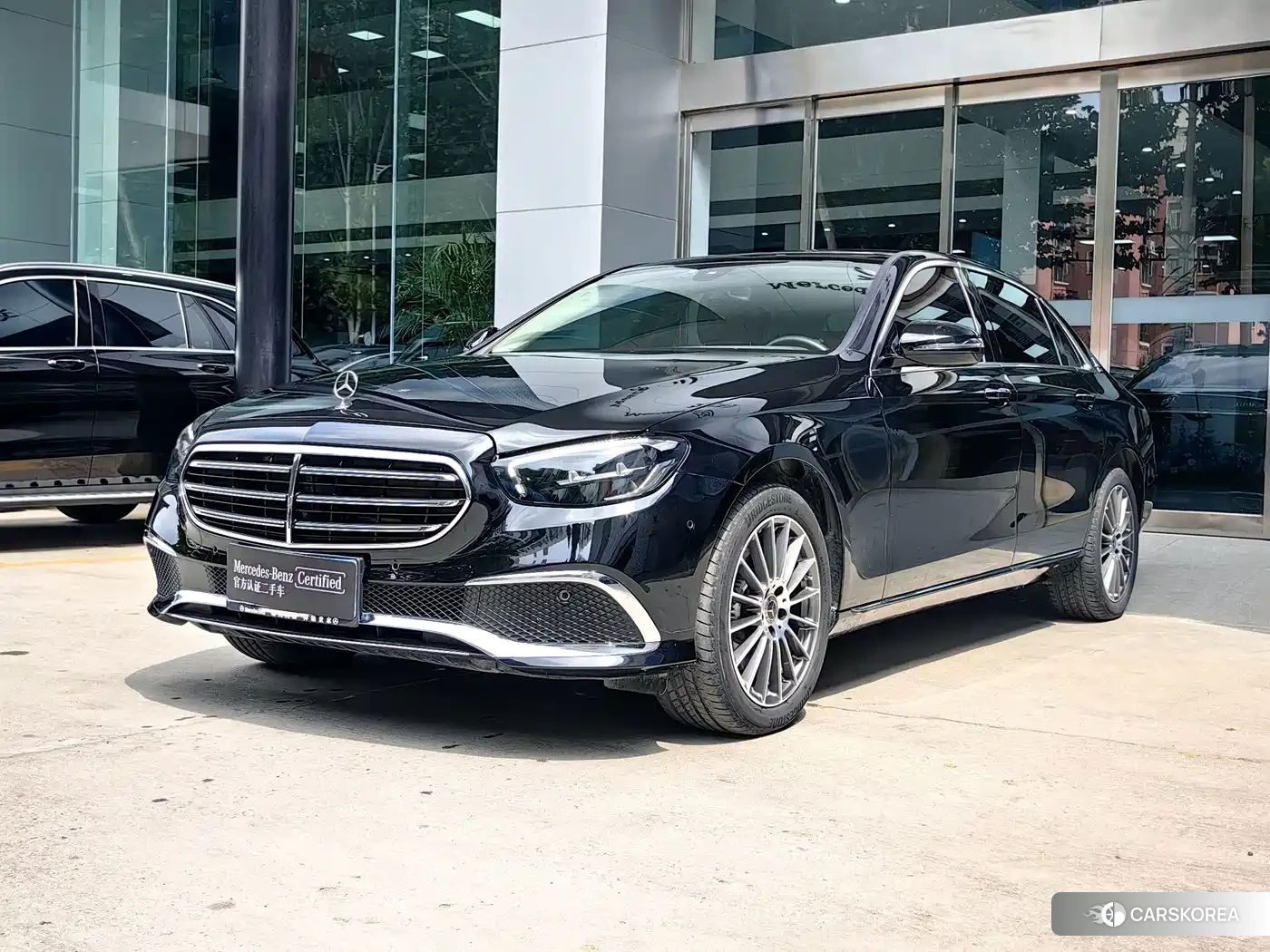 Mercedes-Benz E-Class 2023 Черный из Китая