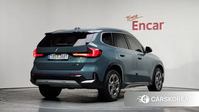 BMW X1 (U11) 2024 Небесно-голубой из Кореи