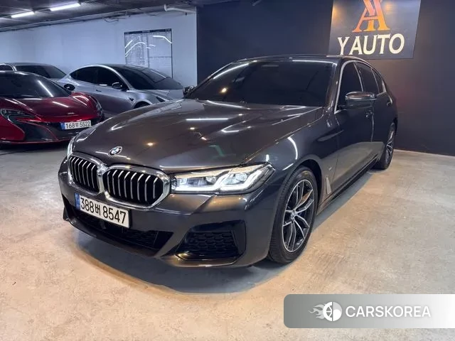 BMW 5 Series (G30) 2023 Серый из Кореи
