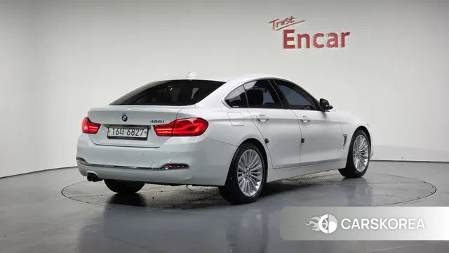BMW 4 Series (F32) 2018 Белый из Кореи