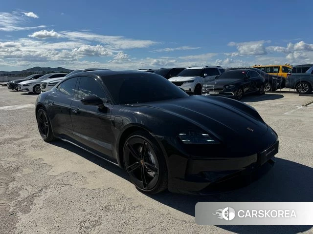 Porsche Taycan 2025 Черный из Кореи