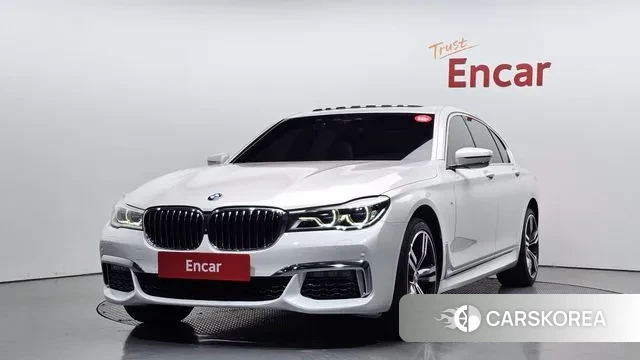 BMW 7 Series (G11) 2018 Белый из Кореи