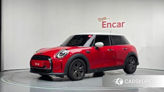 Mini Cooper 2023 Красный из Кореи