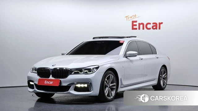 BMW 7 Series (G11) 2018 Белый из Кореи