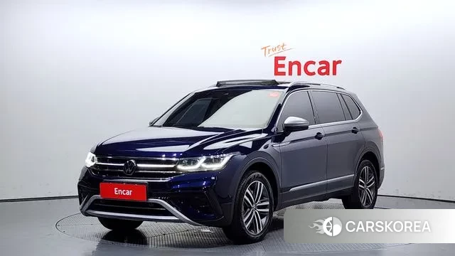 Volkswagen Tiguan Allspace 2023 Синий из Кореи