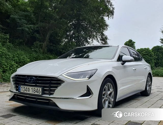 Hyundai Sonata (DN8) 2019 Белый из Кореи