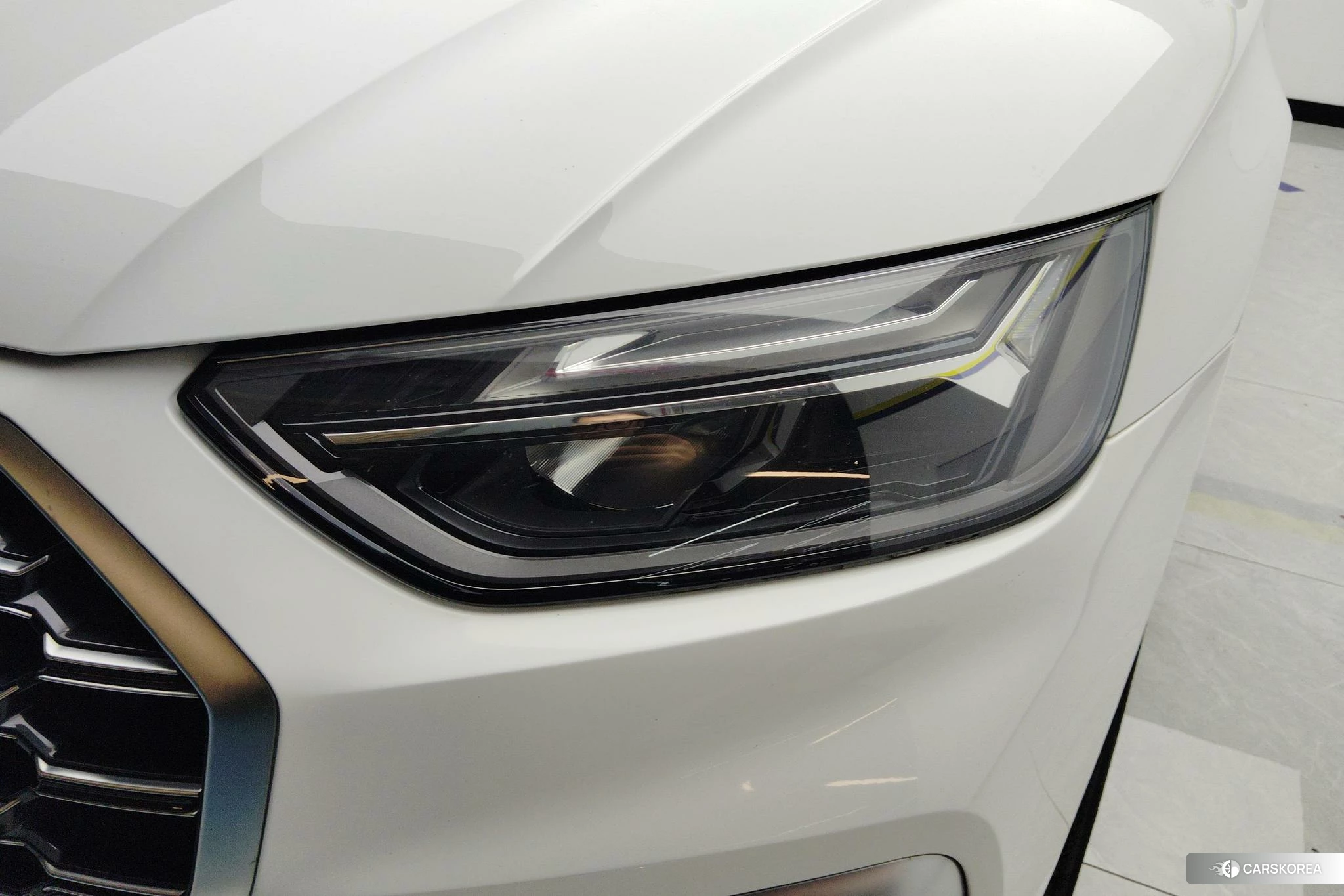 Audi Q5L 2021 Белый из Китая