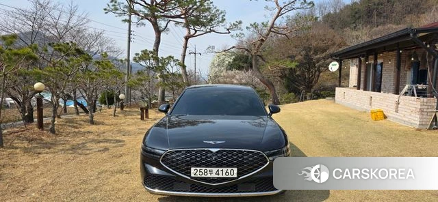 Genesis G90 (RS4) 2022 Черный из Кореи