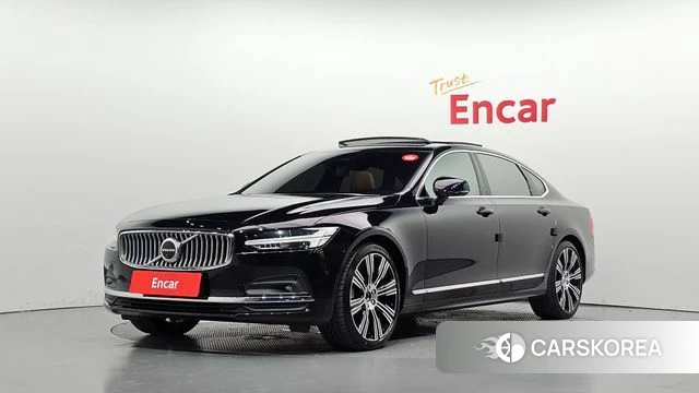 Volvo S90 2024 Черный из Кореи