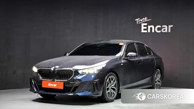 BMW 5 Series (G60) 2025 Синий из Кореи
