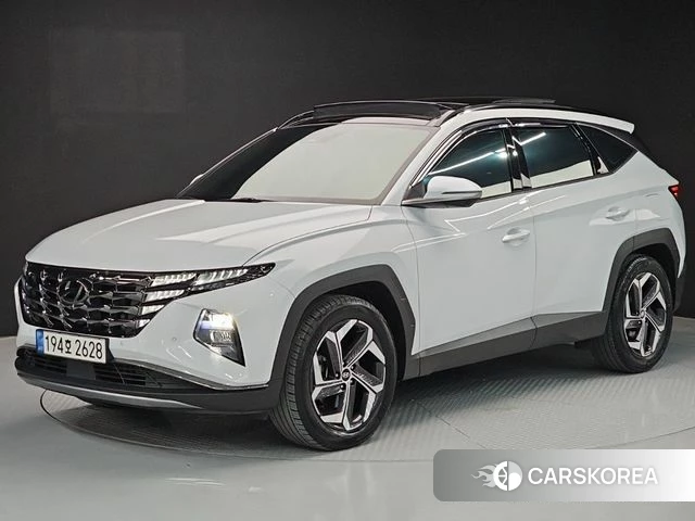 Hyundai Tucson (NX4) 2022 Белый из Кореи