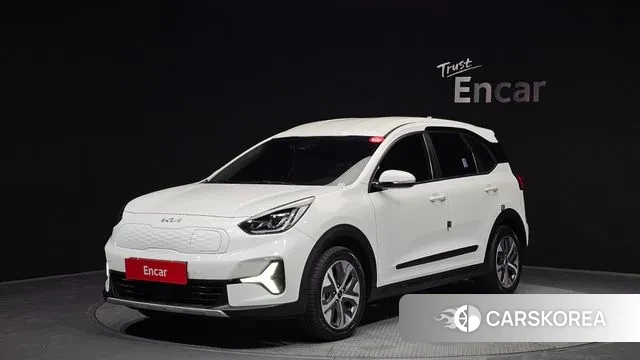 Kia Niro Plus 2022 Белый из Кореи