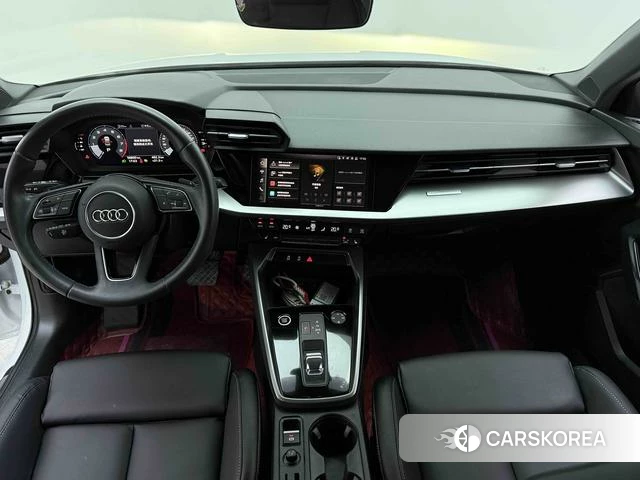 Audi A3 2022 Белый из Китая