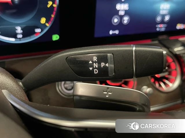 Mercedes-Benz E-class 2022 Черный из Китая