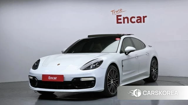 Porsche Panamera (971) 2018 Белый из Кореи