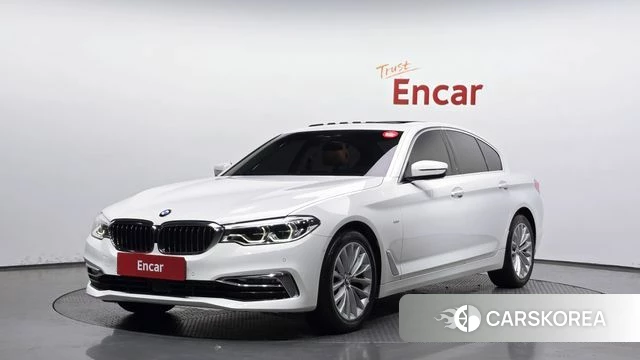 BMW 5 Series (G30) 2018 Белый из Кореи