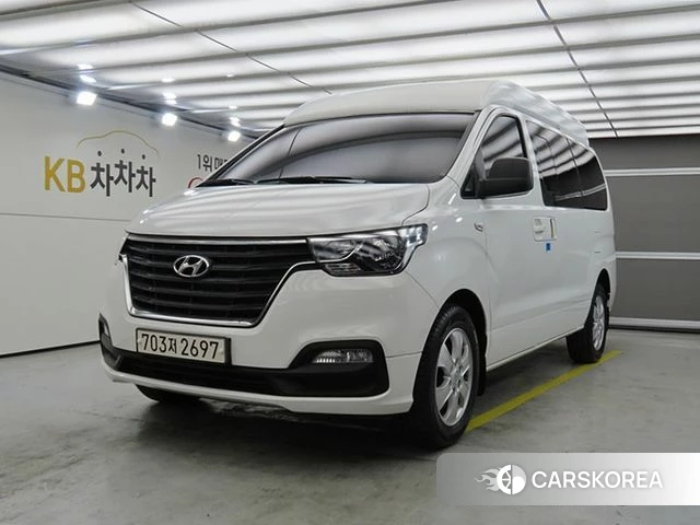 Hyundai The New Grand Starex 2019 Белый из Кореи