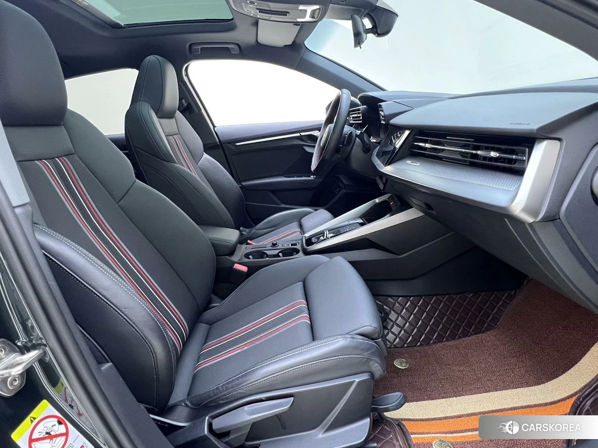 Audi A3 2023 Зеленый из Китая