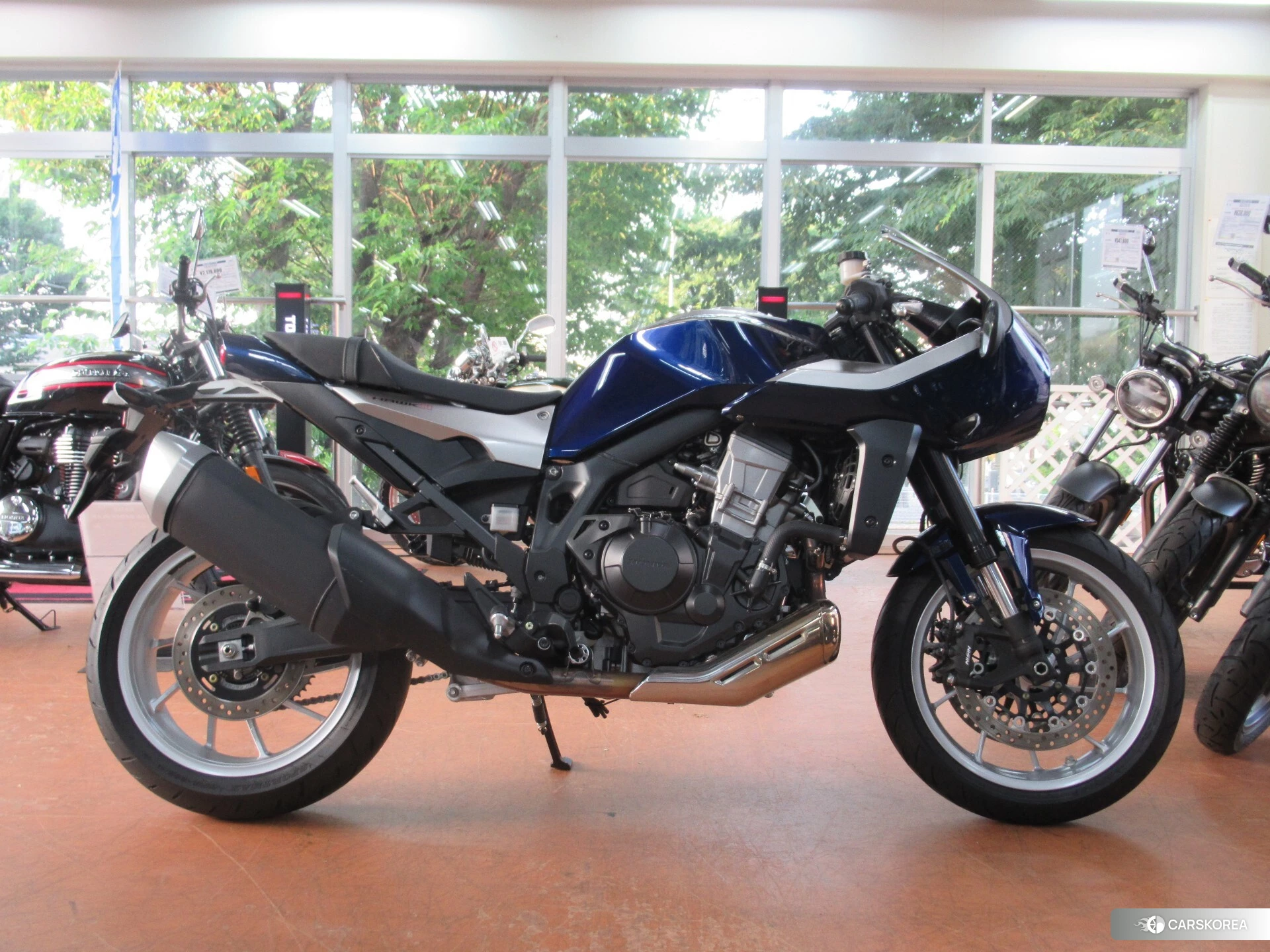 Honda HAWK 11 2022 из Японии