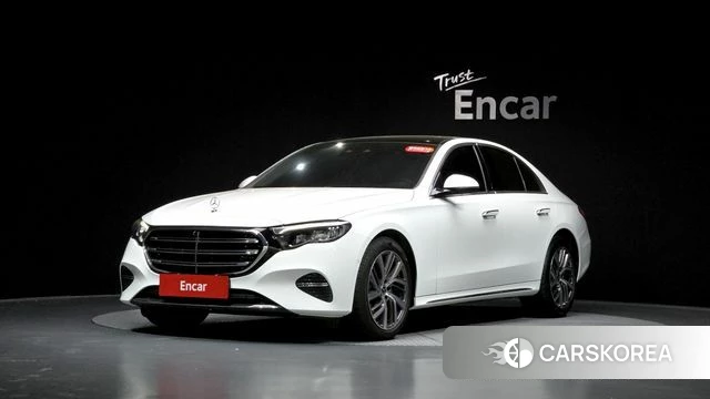 Mercedes-Benz E-Class W214 2024 Белый из Кореи