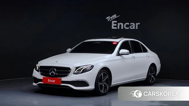 Mercedes-Benz E-Class W213 2020 Белый из Кореи