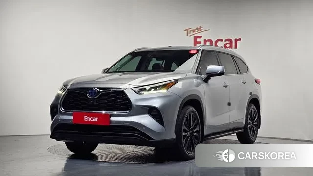 Toyota Highlander 4th Generation 2023 Серебристо-серый из Кореи