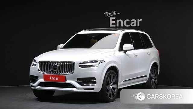 Volvo XC90 second Generation 2022 Белый из Кореи