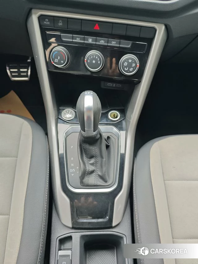 Volkswagen Exploring songs 2022 Белый из Китая