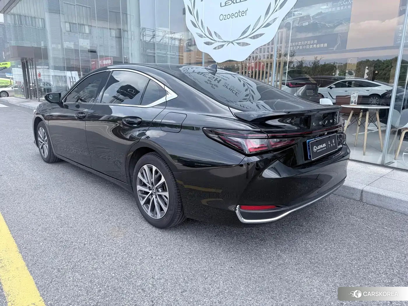 Lexus ES 2025 Черный из Китая