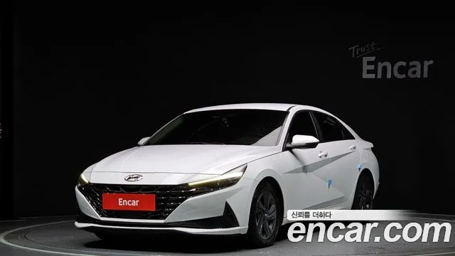 Hyundai Avante Hybrid (CN7) 2021 Белый из Кореи