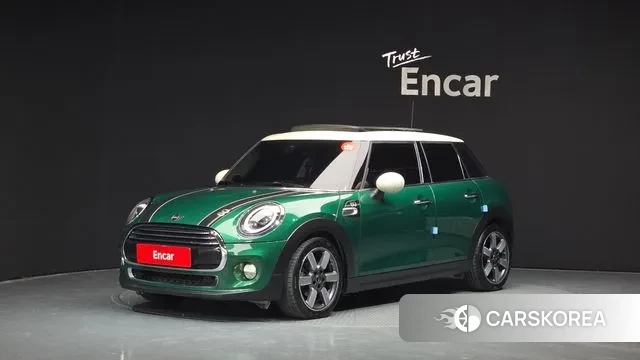 Mini Cooper 2019 Зеленый из Кореи