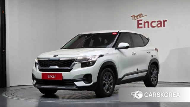 Kia Seltos 2020 Белый из Кореи
