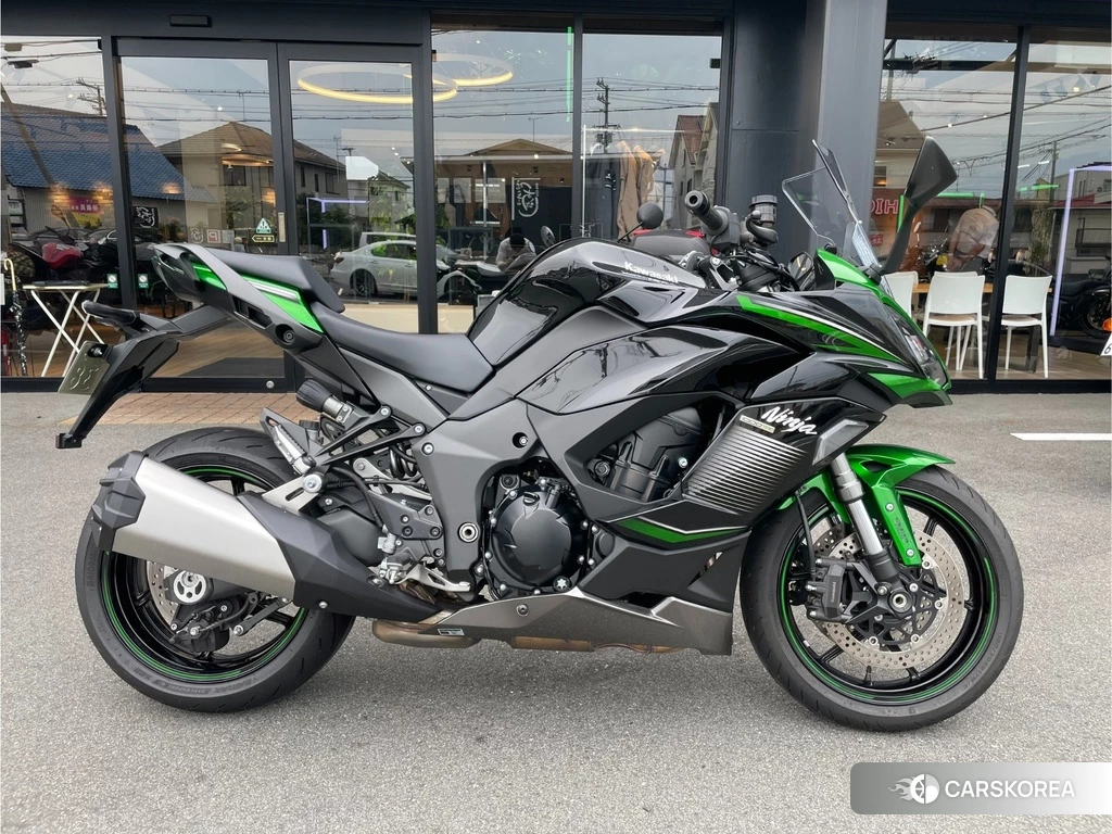 Проданный Kawasaki NINJA 1000 SX 2023 из Японии