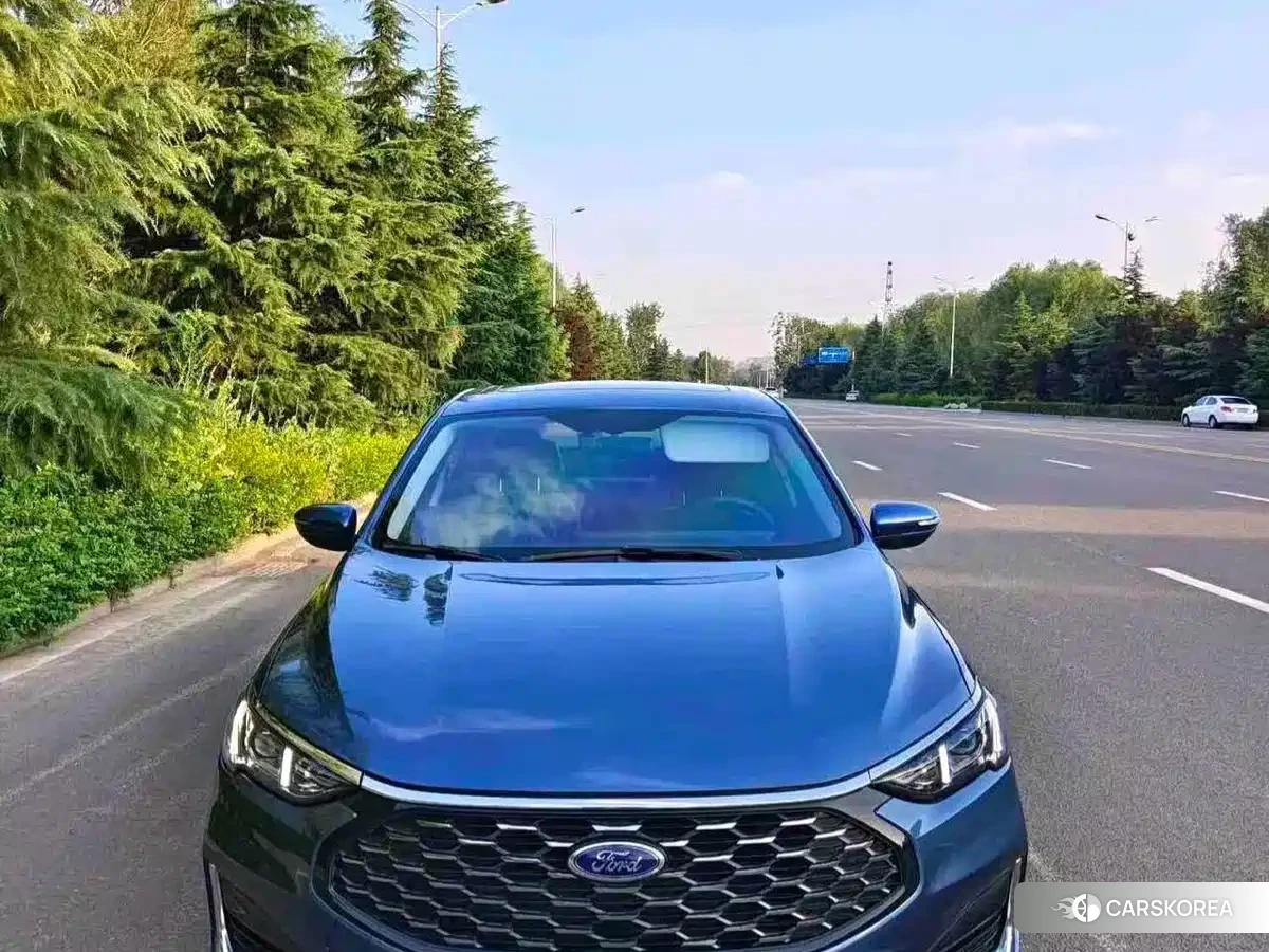 Ford Forrest 2022 Синий из Китая