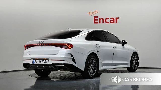 Kia K5 3rd generation 2023 Белый из Кореи