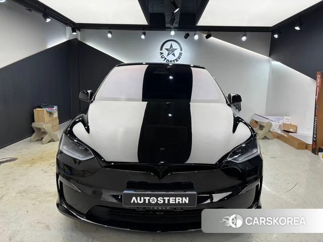 Tesla Model X 2026 Черный из Кореи