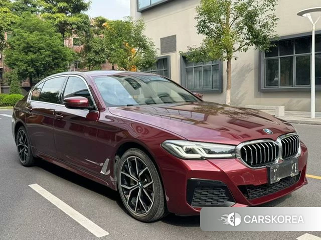 BMW 5 series 2021 Красный из Китая