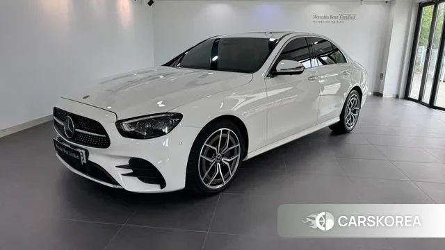 Mercedes-Benz E-Class W213 2020 Белый из Кореи